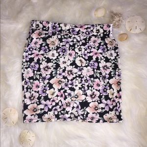 Forever 21 Floral Print Pencil Skirt